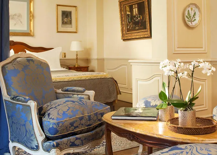 ルクセンブルク パルク 4* パリ