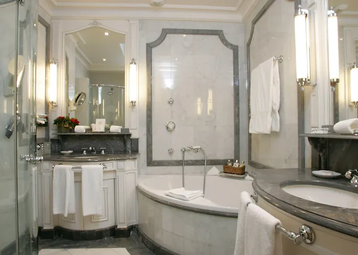 ルクセンブルク パルク ホテル