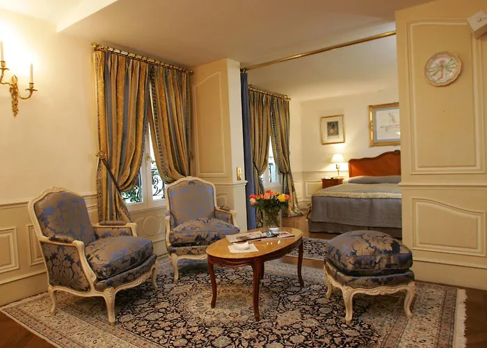 ルクセンブルク パルク 4* パリ