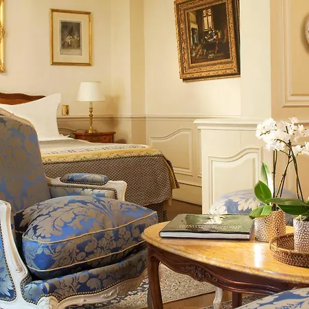 Luxembourg Parc 4* פריז